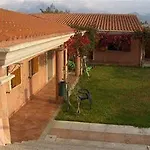 Sant'efisio Hotell