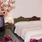 Sant'efisio Hotell