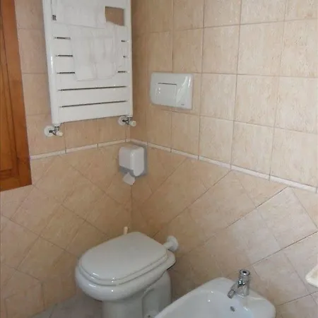 Szálloda Sant'efisio 3*