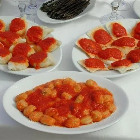 Sant'efisio Hotell 3*