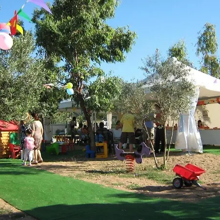 Отель Sant'efisio 3*