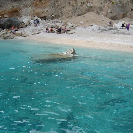 Sant'efisio Hotell Lotzorai