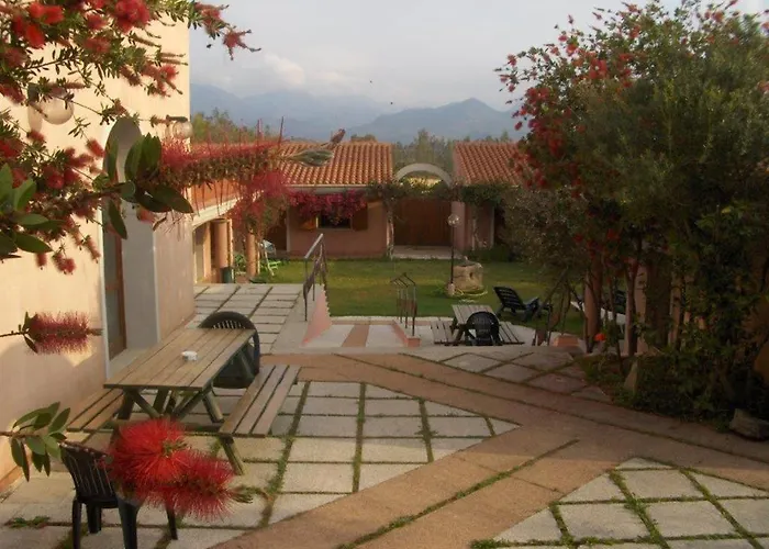 Sant'efisio Hotel 3*